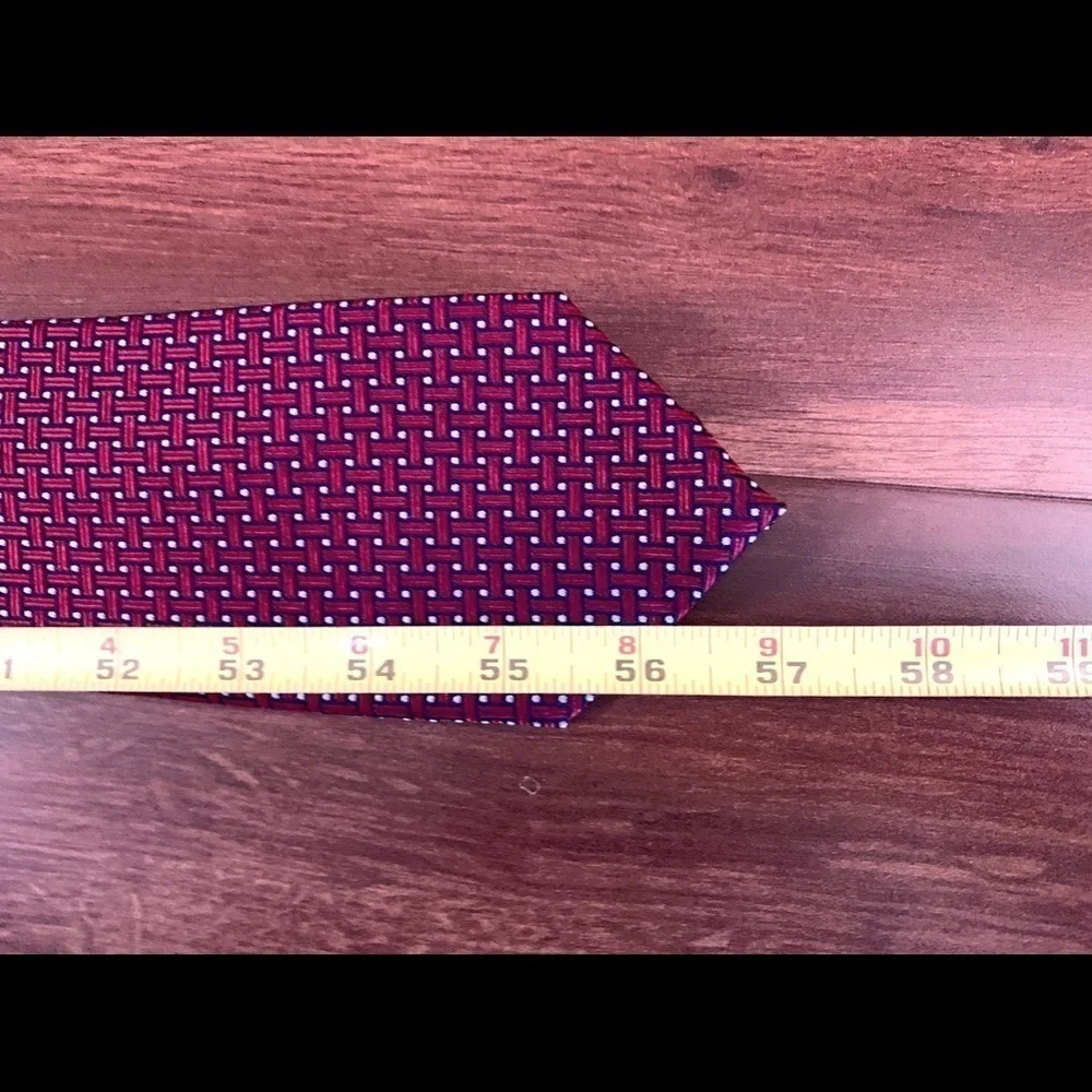 🍂SALE🍂 TASSO ELBA Burgundy 100% Silk Necktie